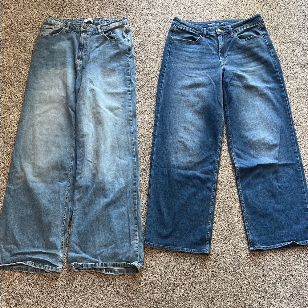 Women's Size 10 Light and Dark Blue Wide Leg Jeans